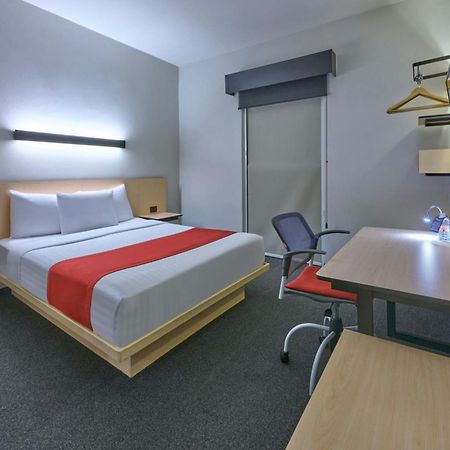 City Express By Marriott Ciudad De Mexico Plaza Central Exterior foto